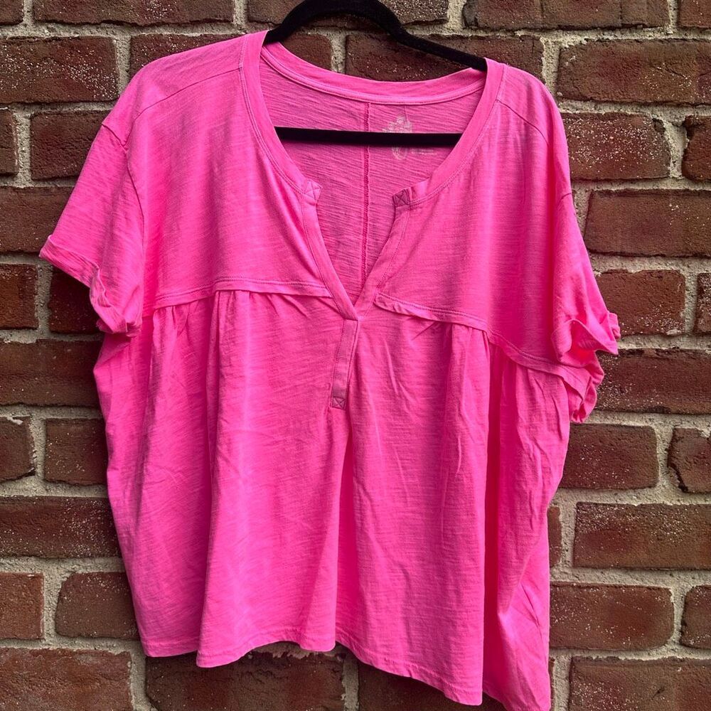 Anthropologie Hot Pink Short Sleeve V-Neck Tee - Picture 2 of 6